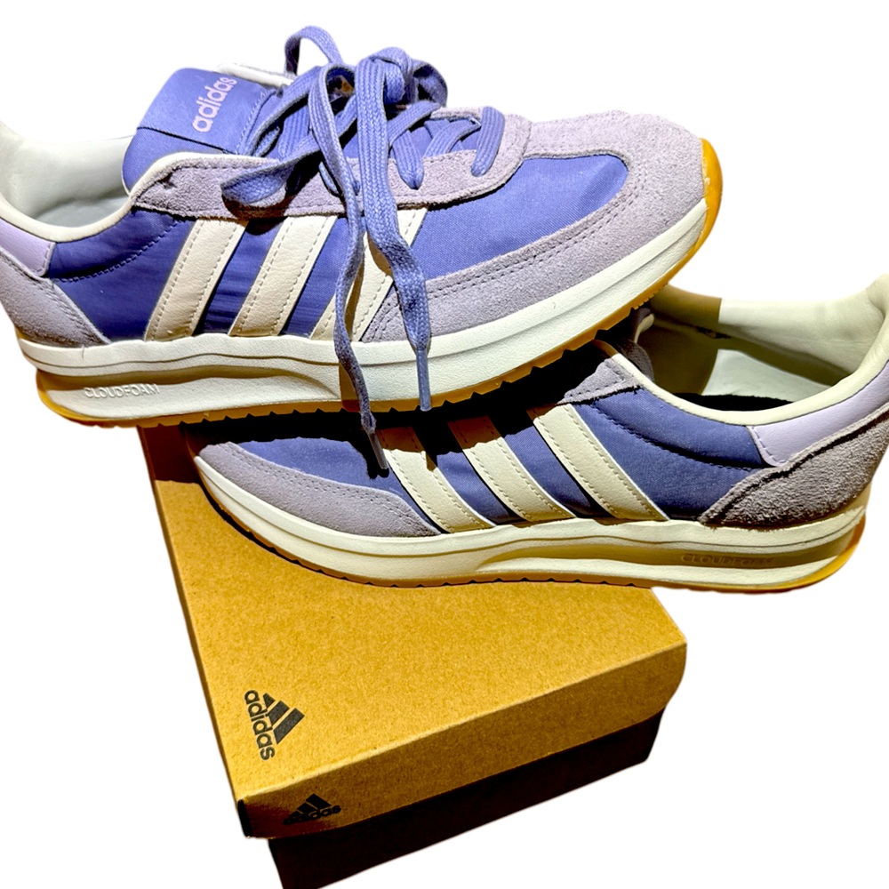 Adidas Women's Purple Sneakers
